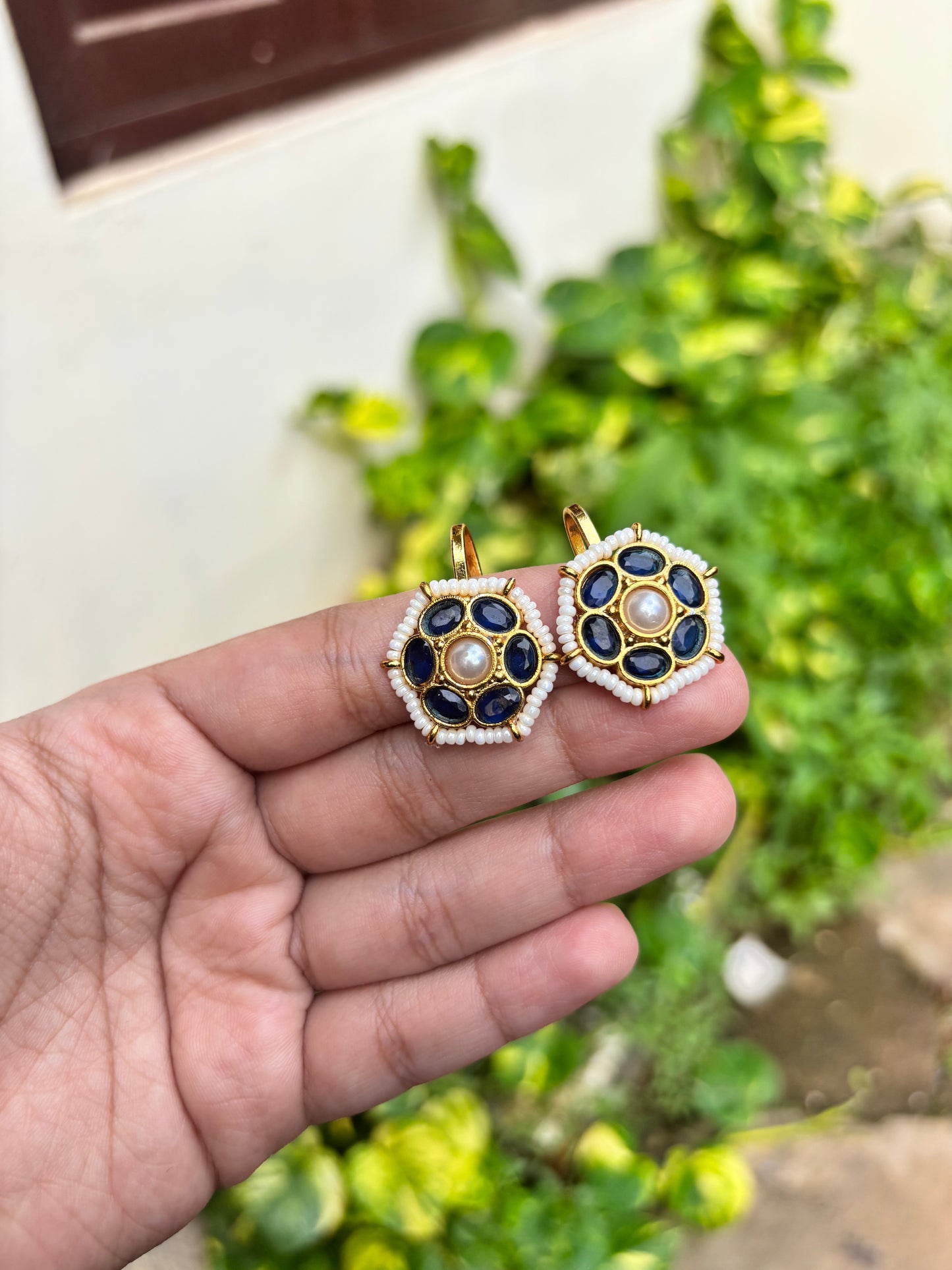 Stone work bugadis