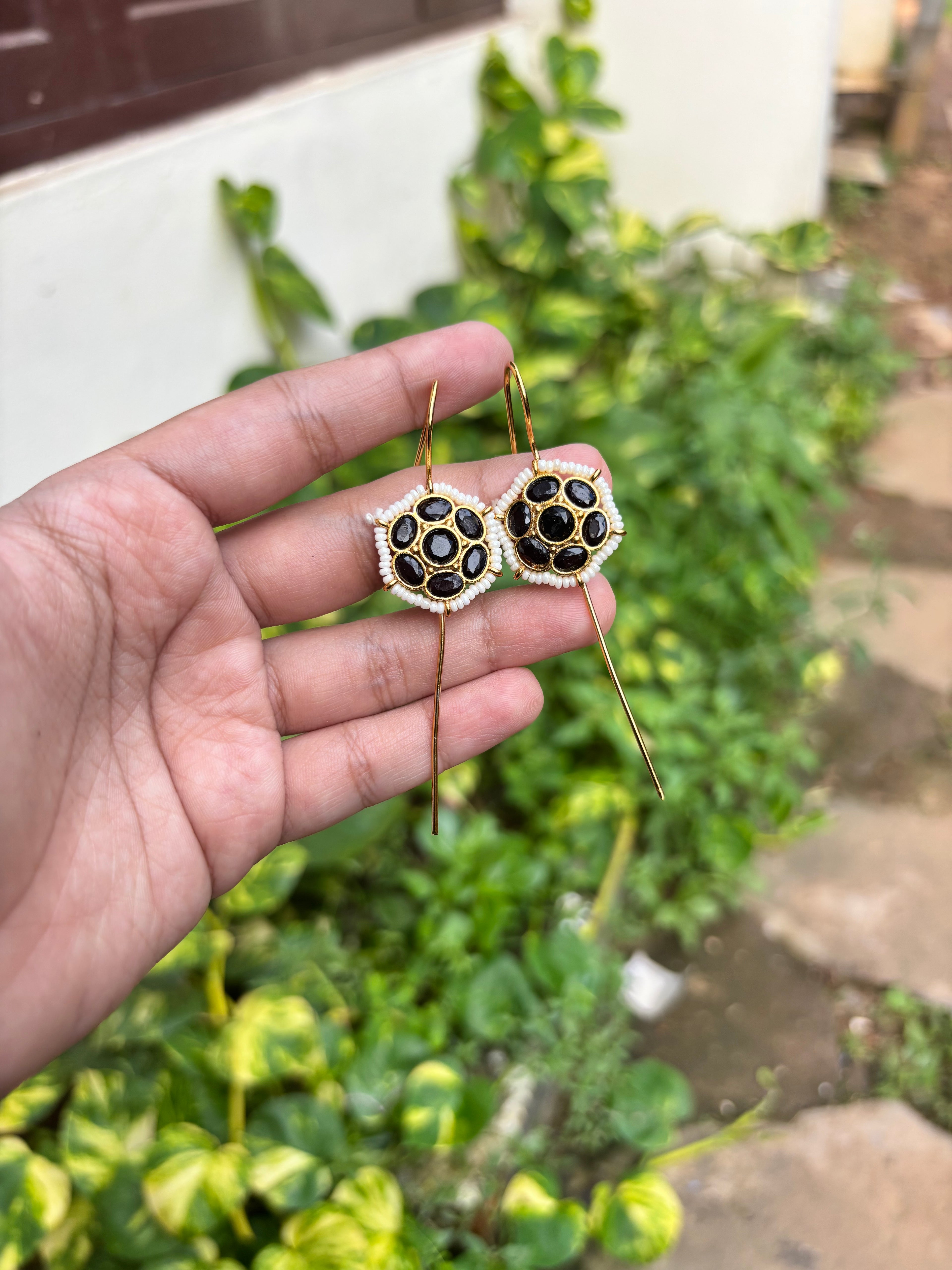 Stone stick cuff earrings