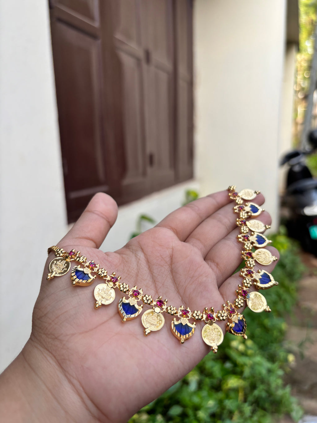 Coin and palakka necklace