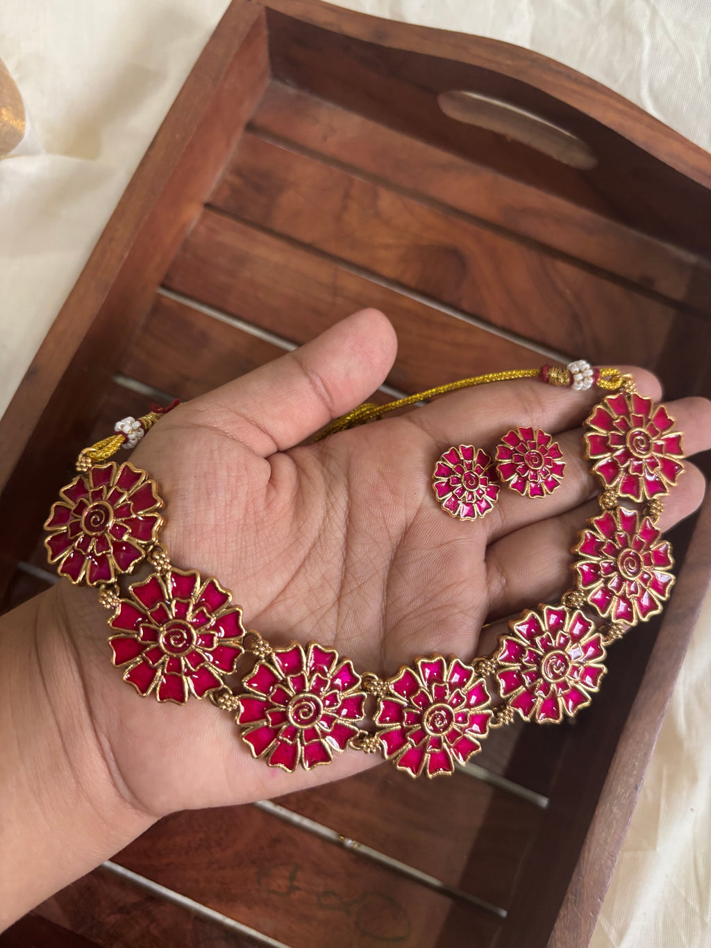 Floral statement choker