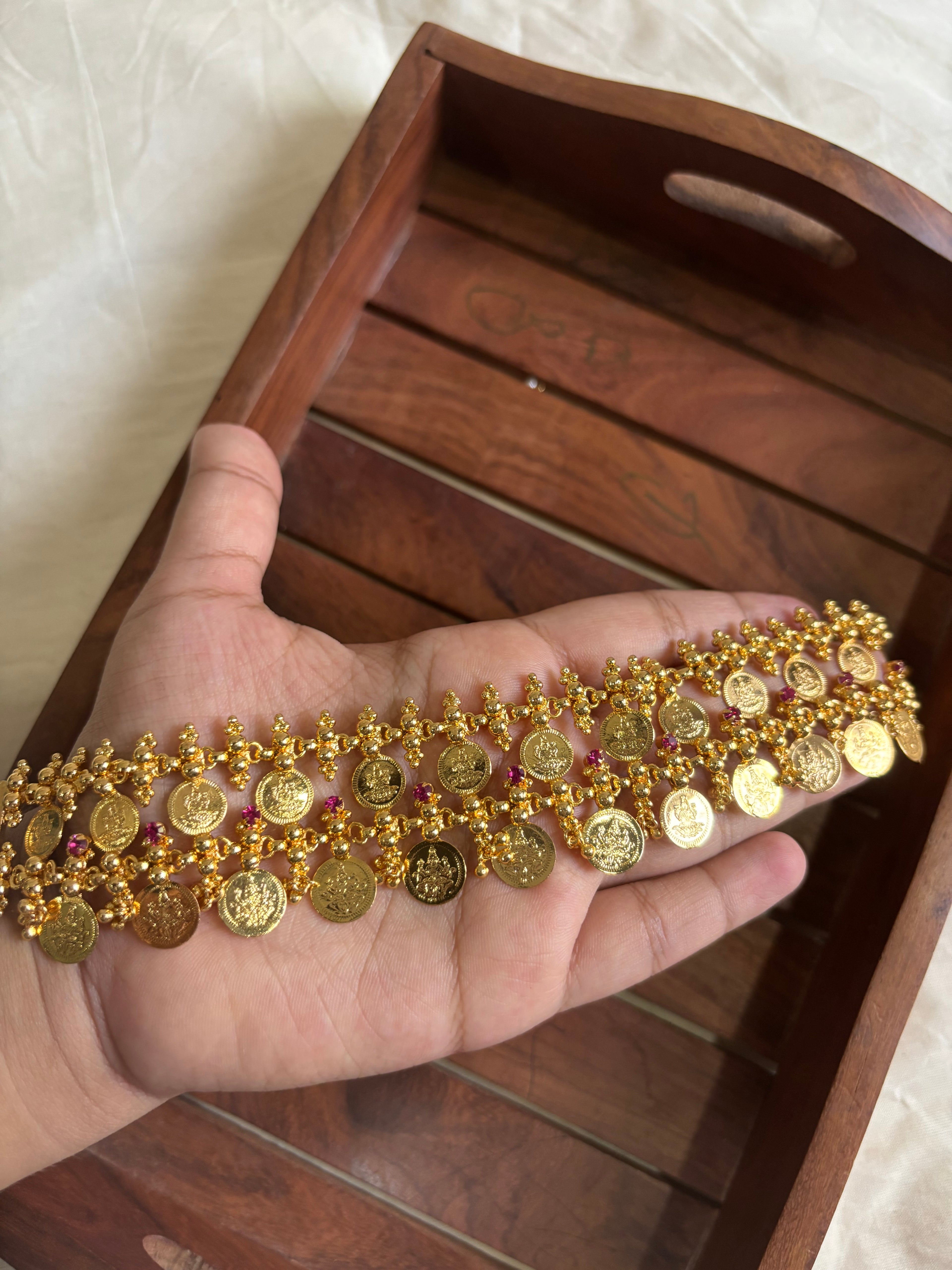 Coin gold choker