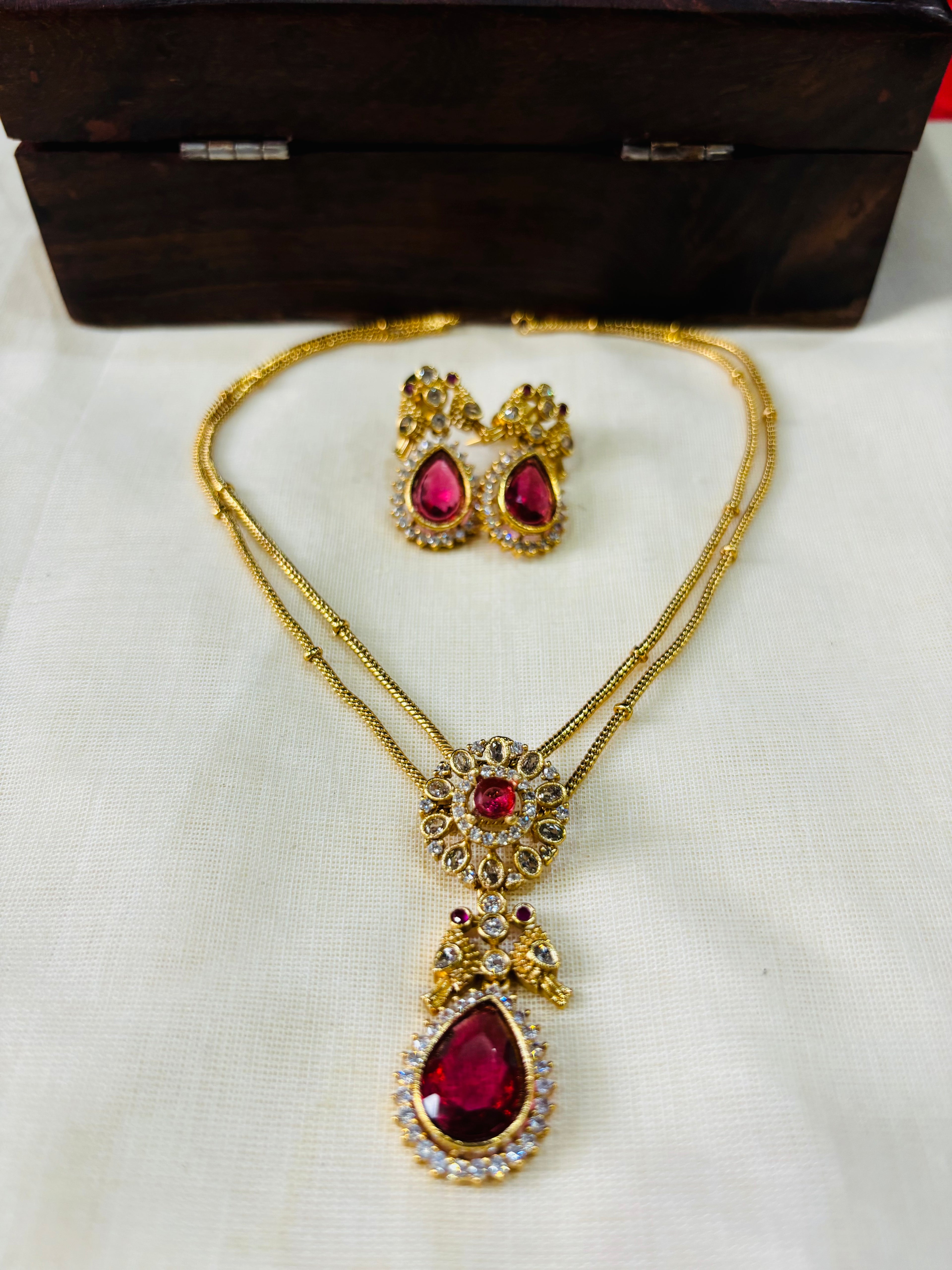 Layered chains-1