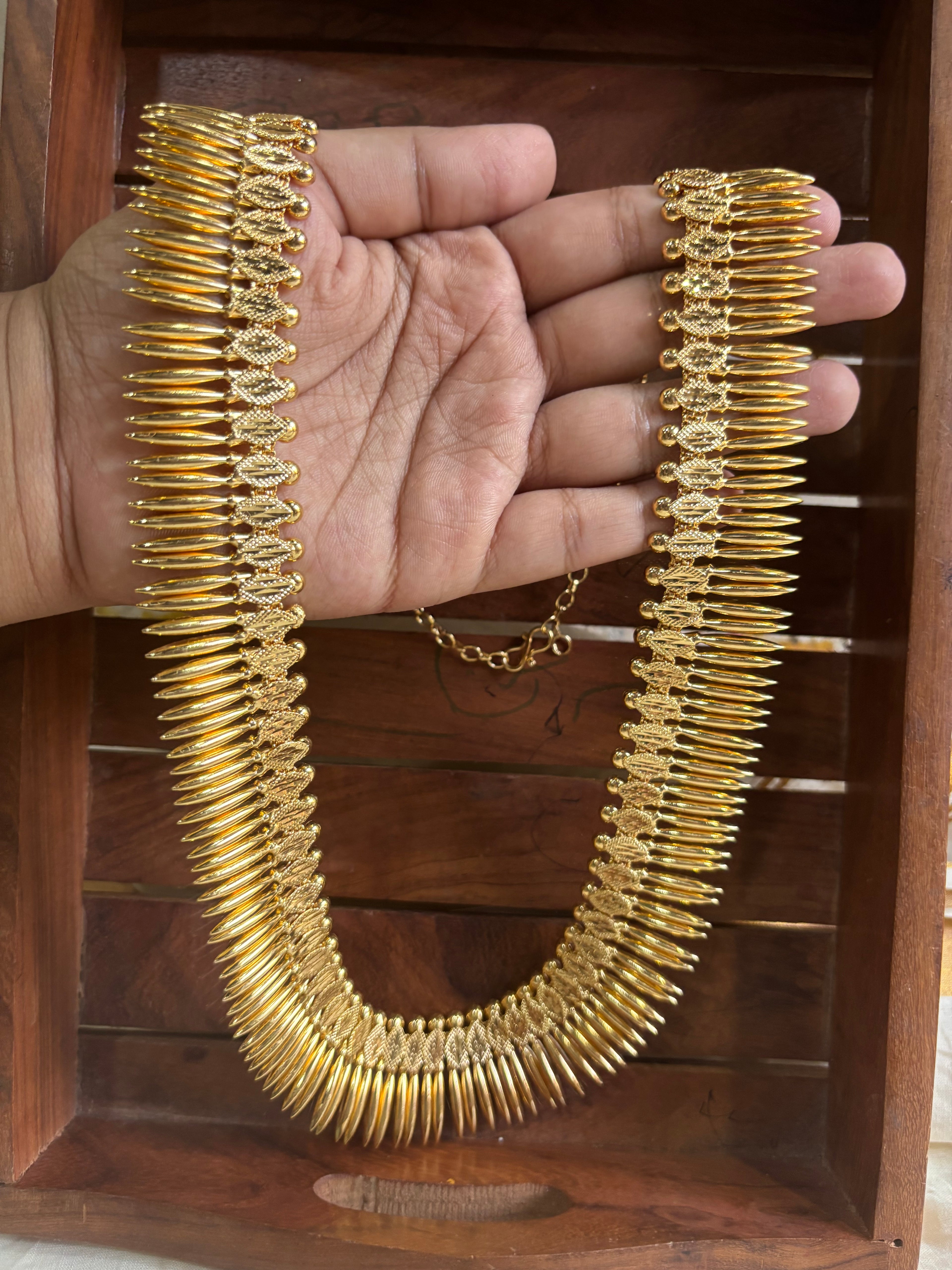 Mullamottu long