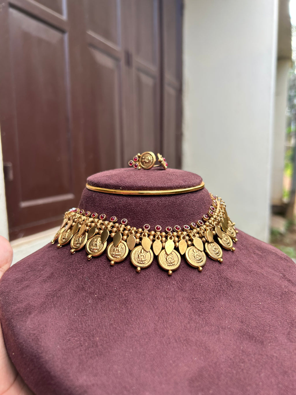 Antique elakkathali