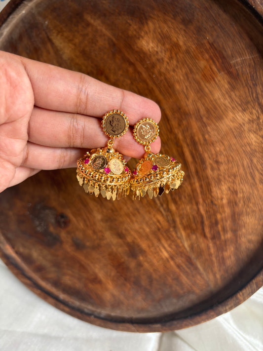 Elakkathali jhumka