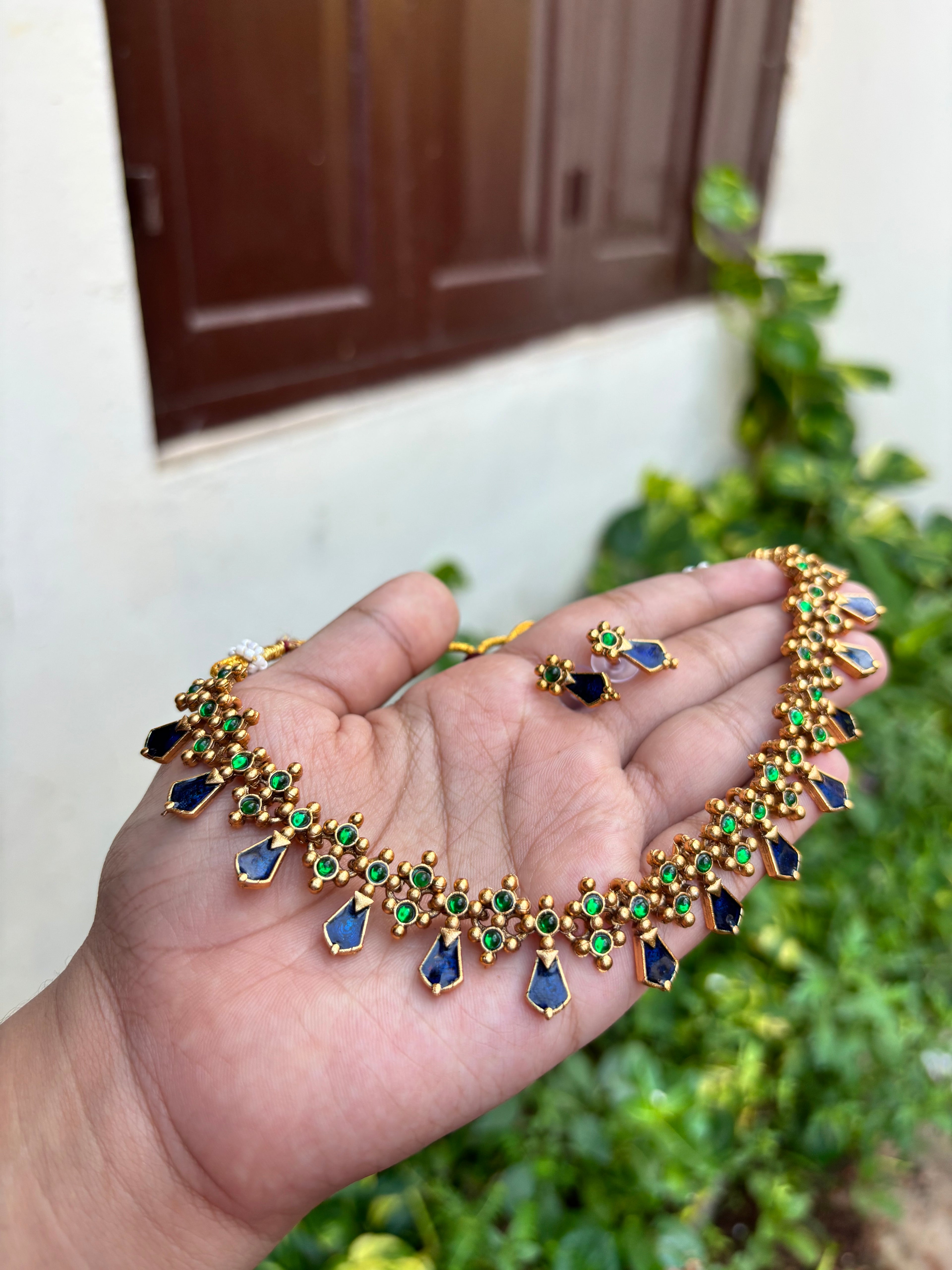 Enamel Nagapadam necklace cum choker