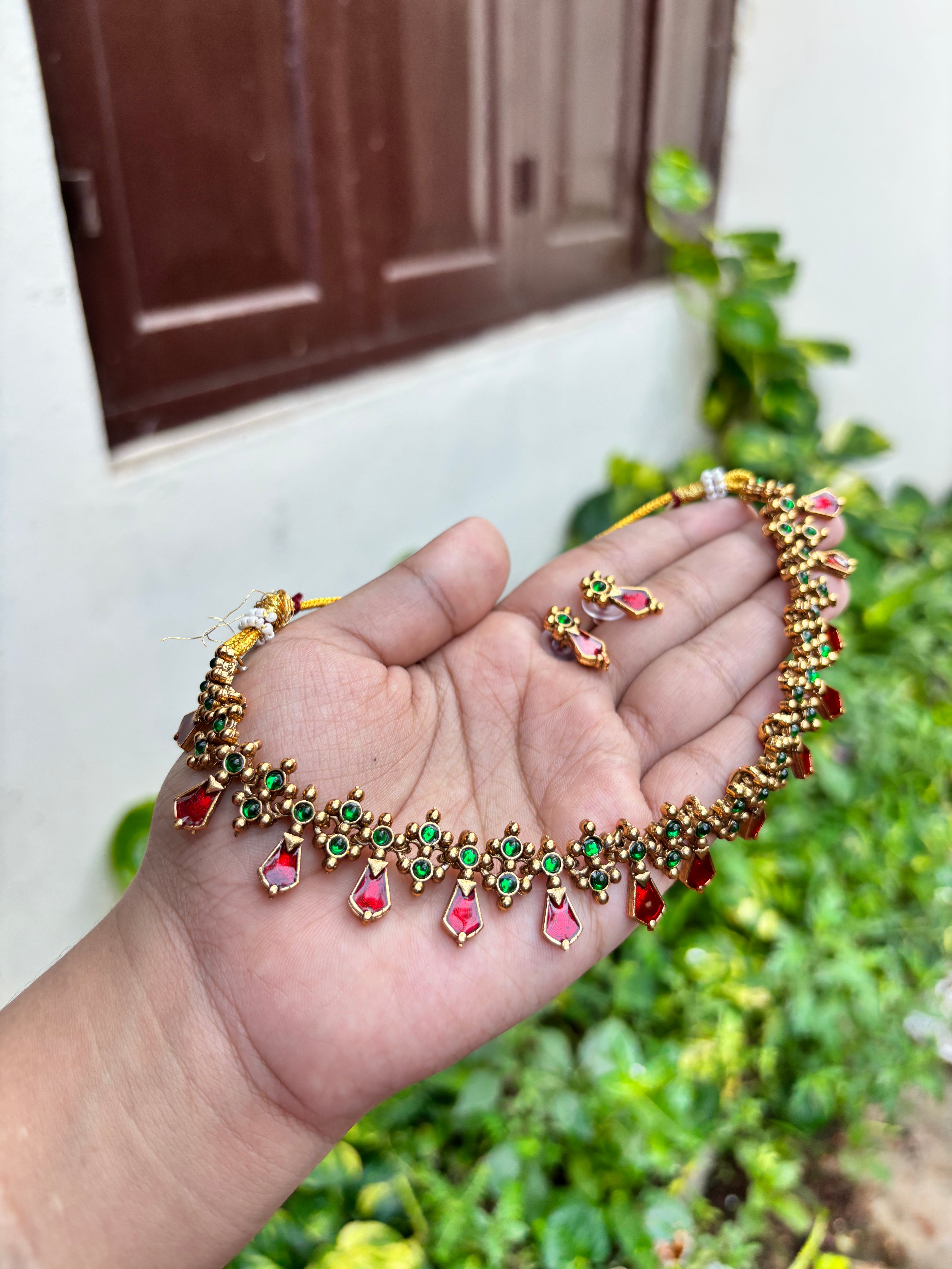 Enamel Nagapadam necklace cum choker