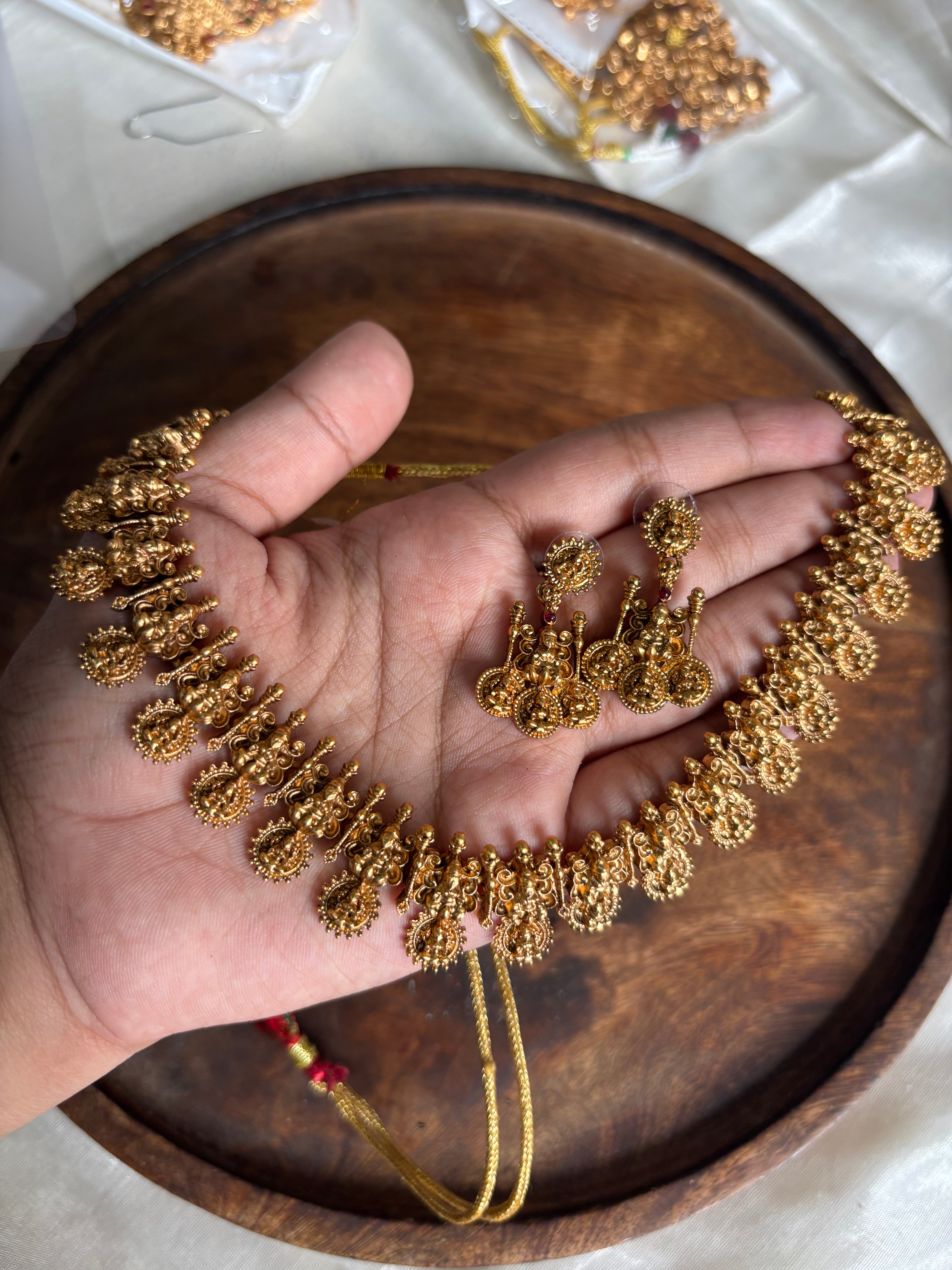 Lakshmi necklace cum Choker