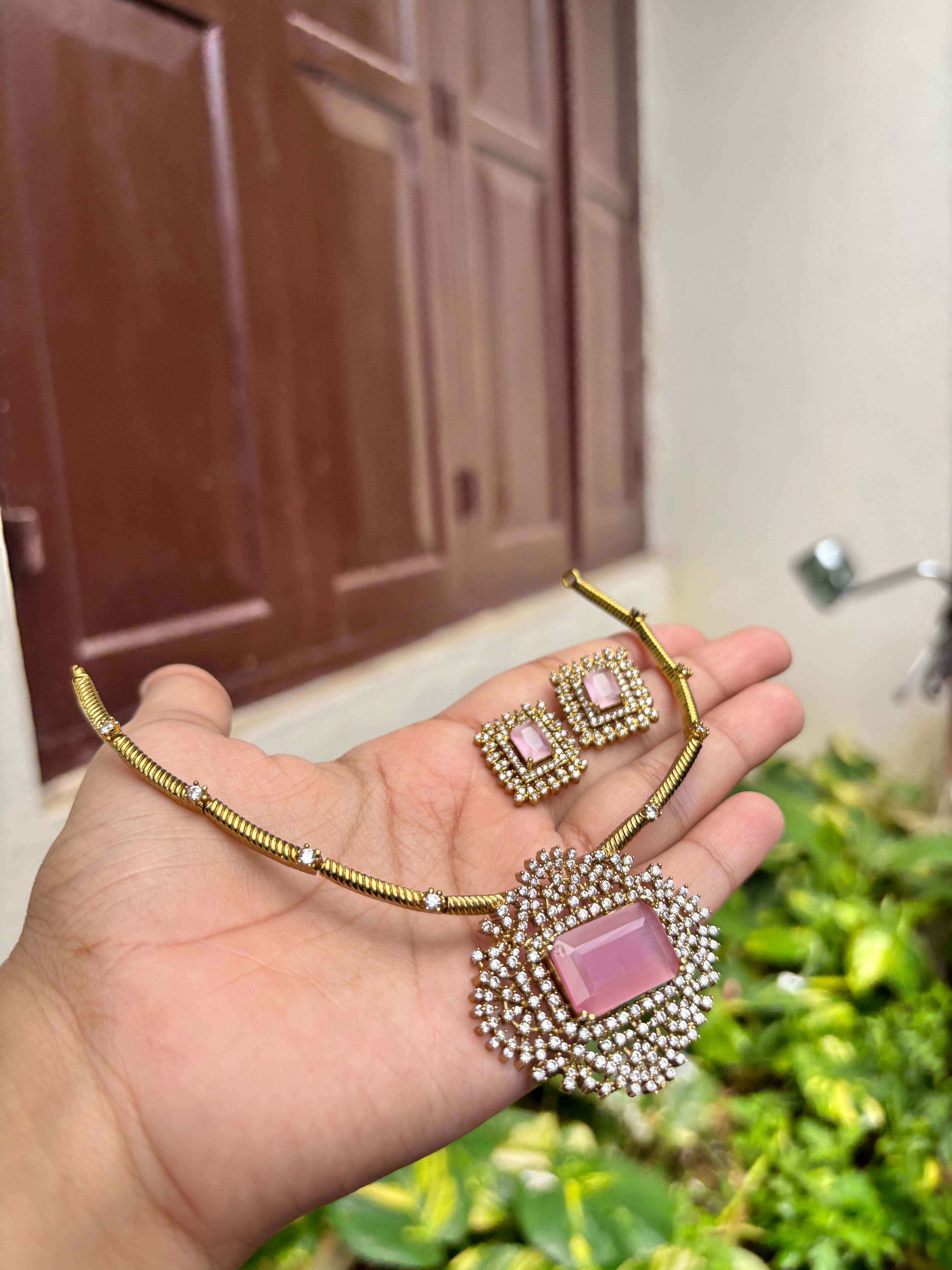 Solid stone hasli