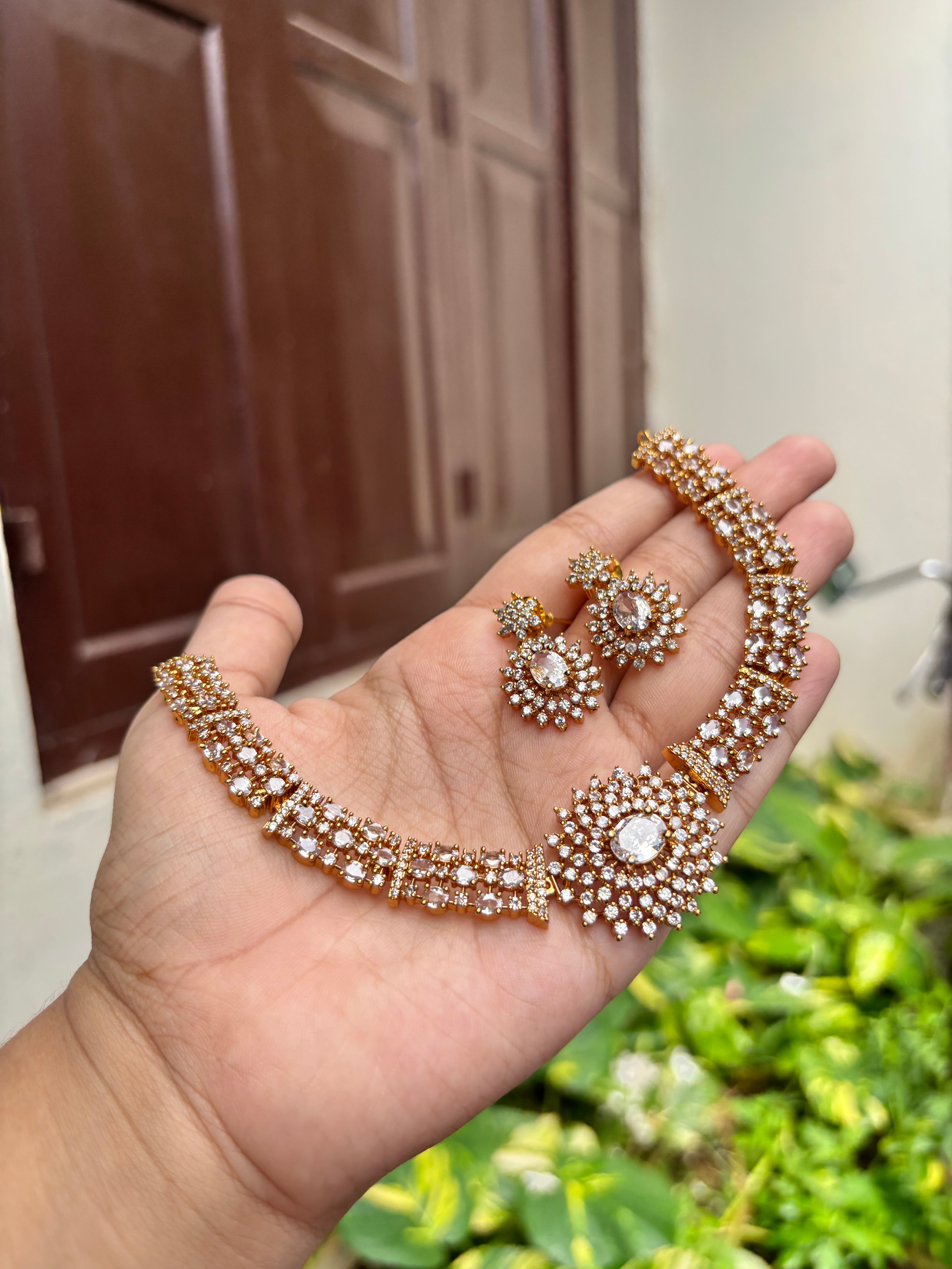 White floral necklace