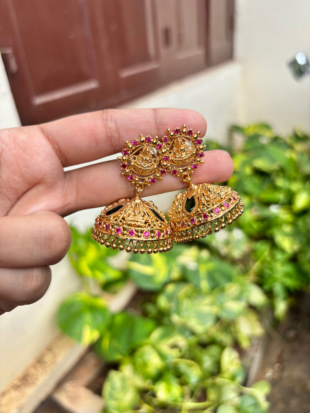 Flower palakka jhumka