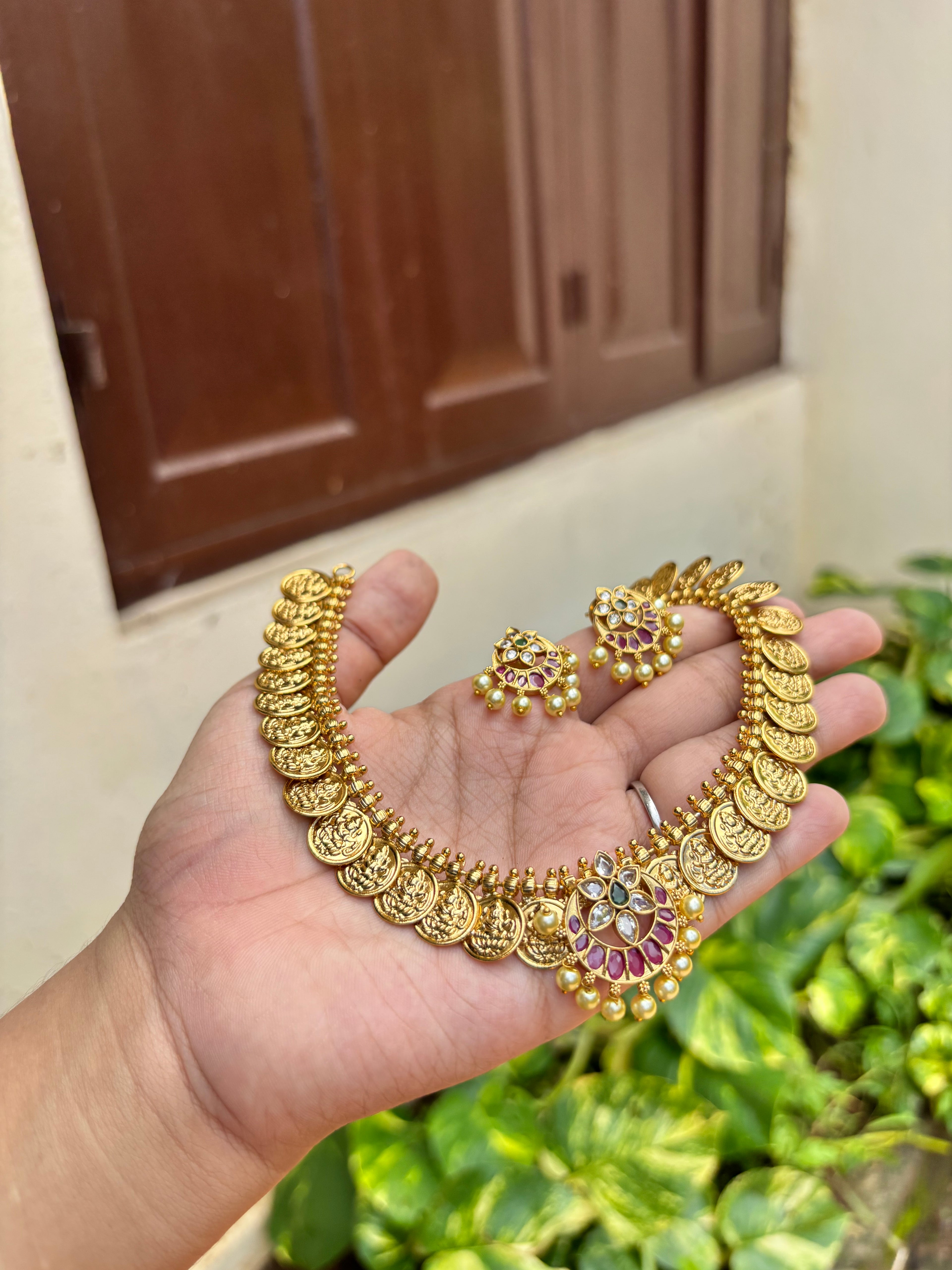 Chandra kaashu necklace