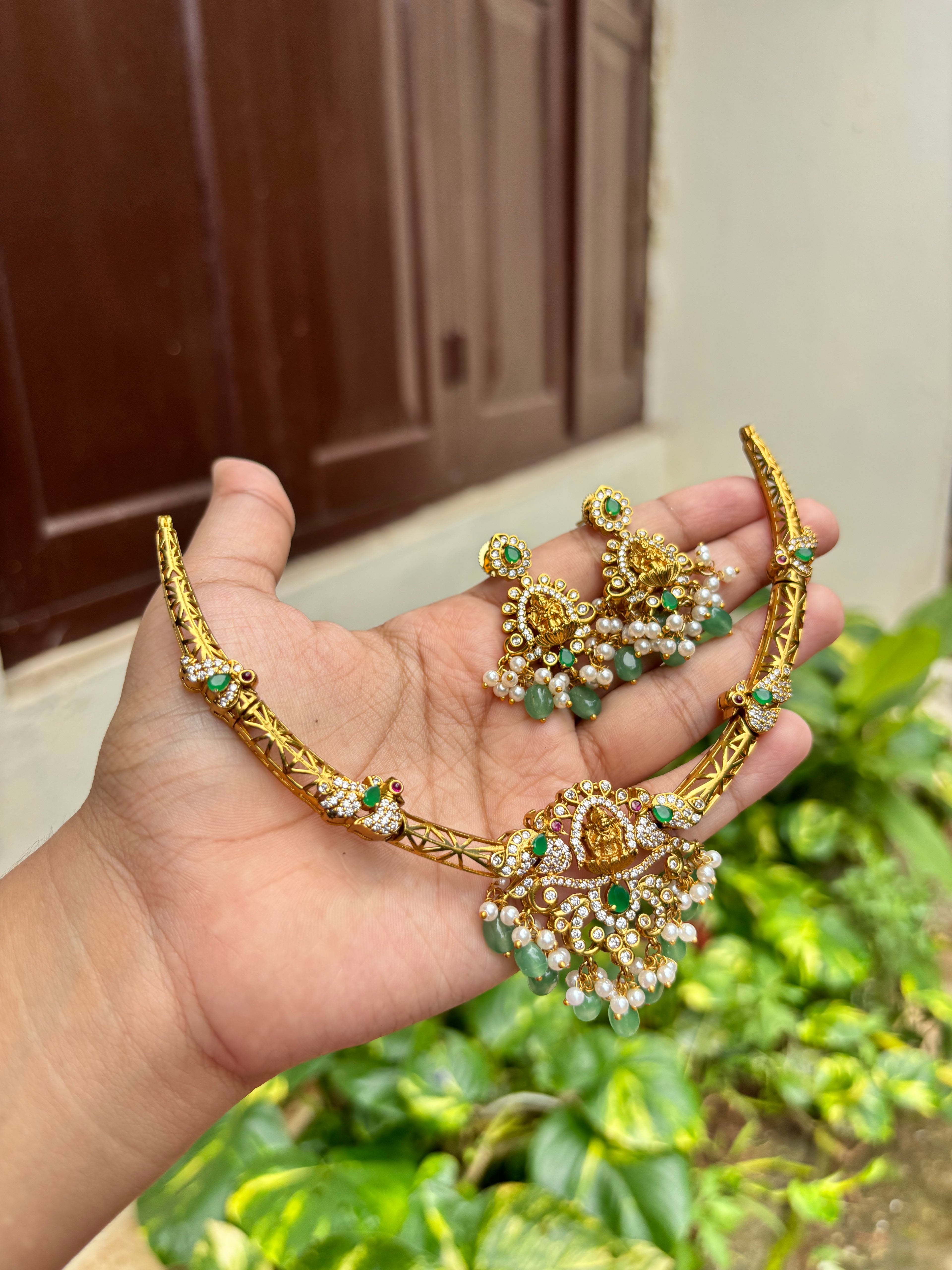 Pastel drops Lakshmi hasli