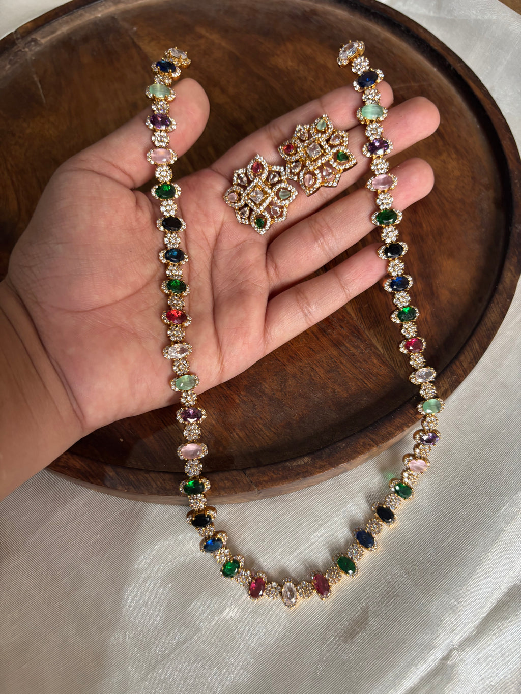 Multi stone haaram