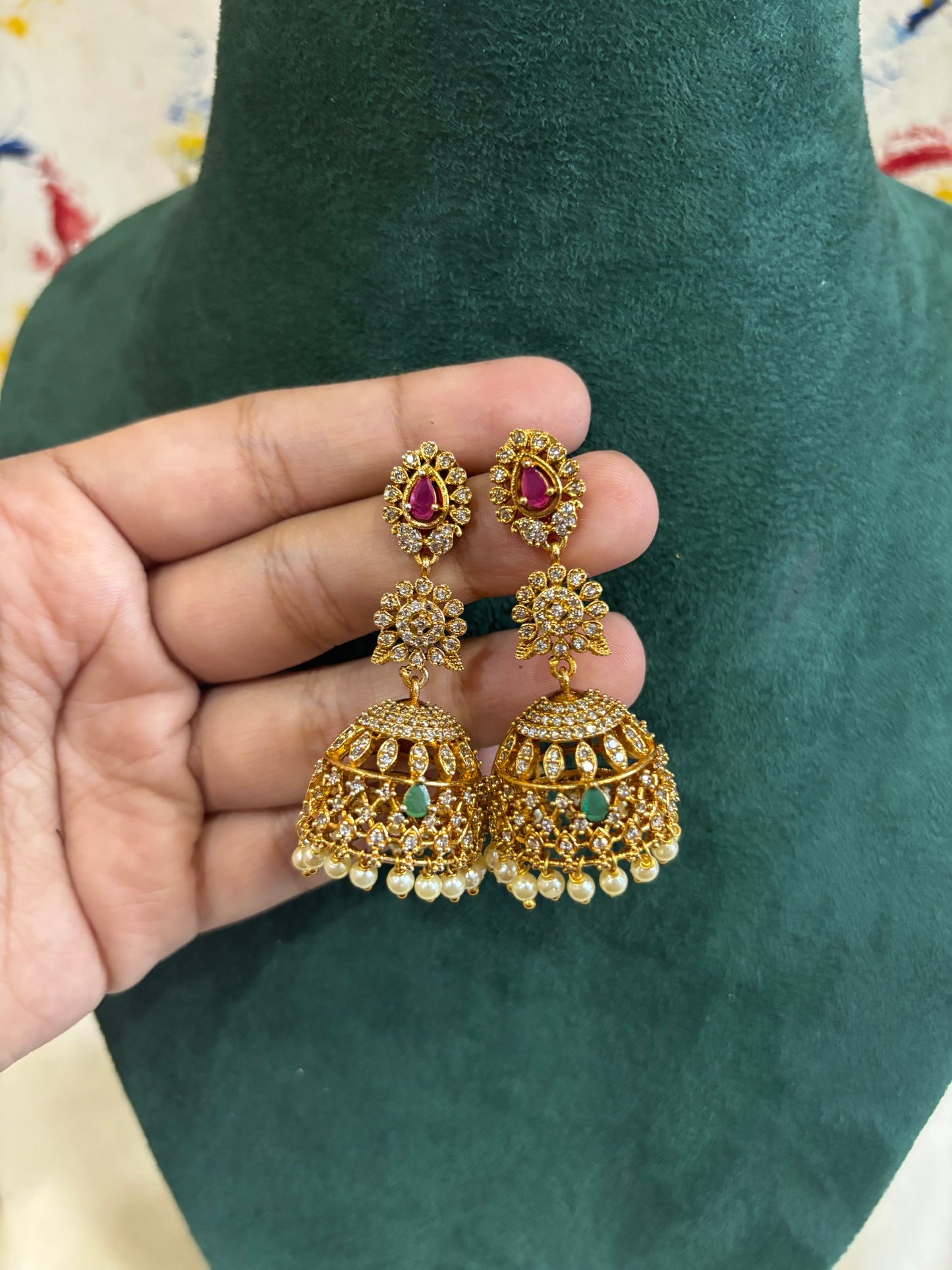 Ad jhumka