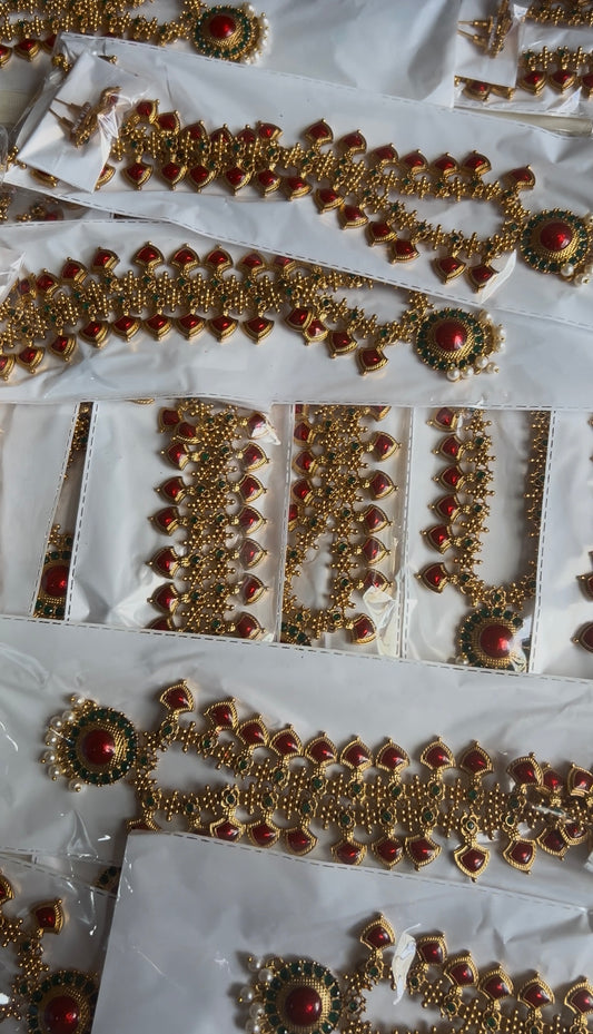 Pearl beaded palakka haaram