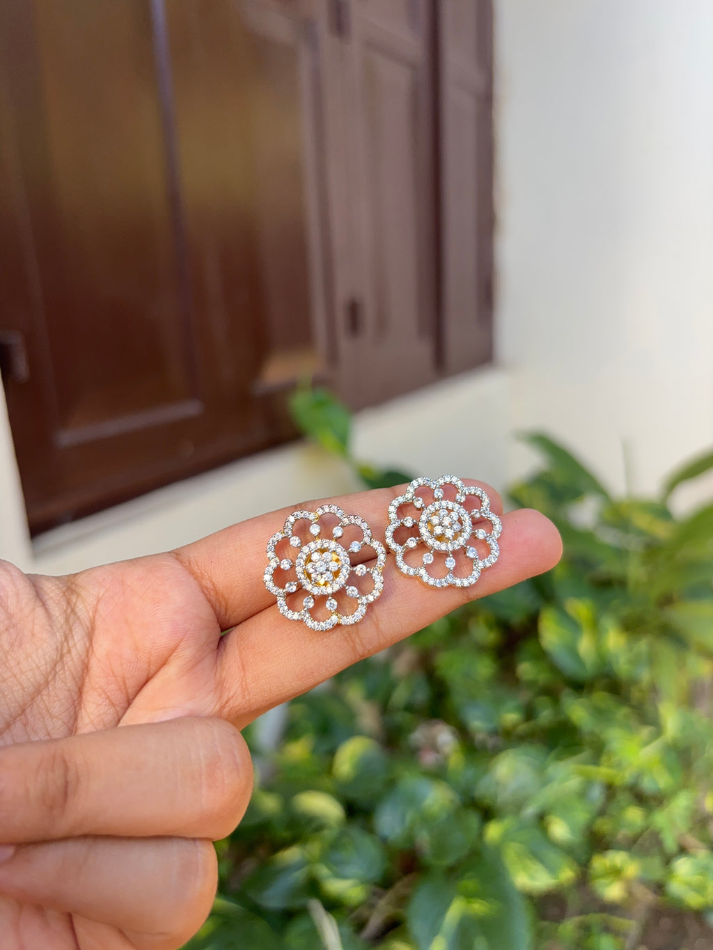 Diamond studs