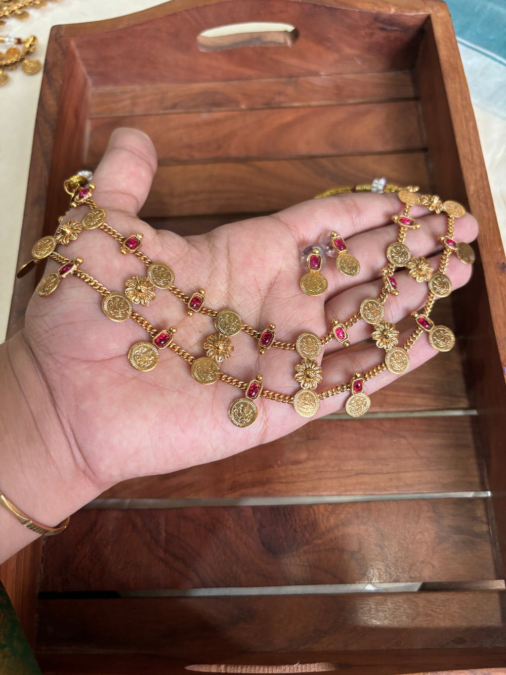 Floral coin set
