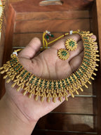 Pineleaf necklace