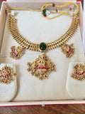 3 pendent lakshmi