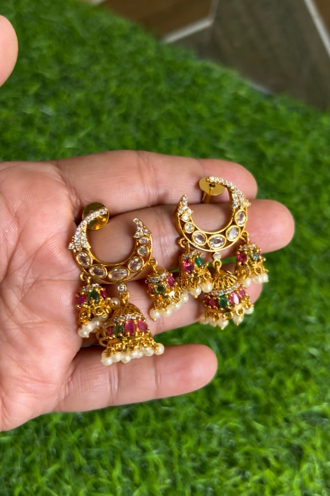 Danglers