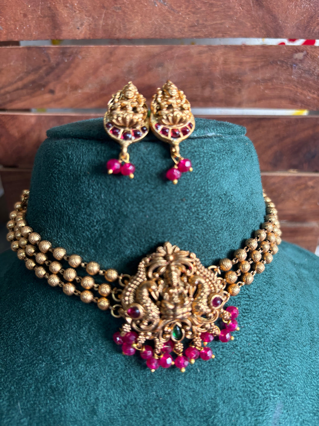 3 line chokers