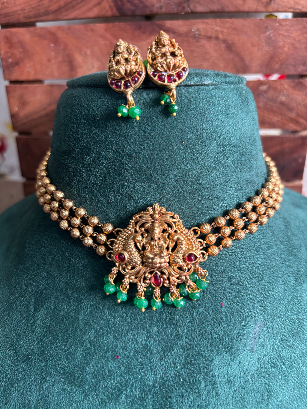 3 line chokers