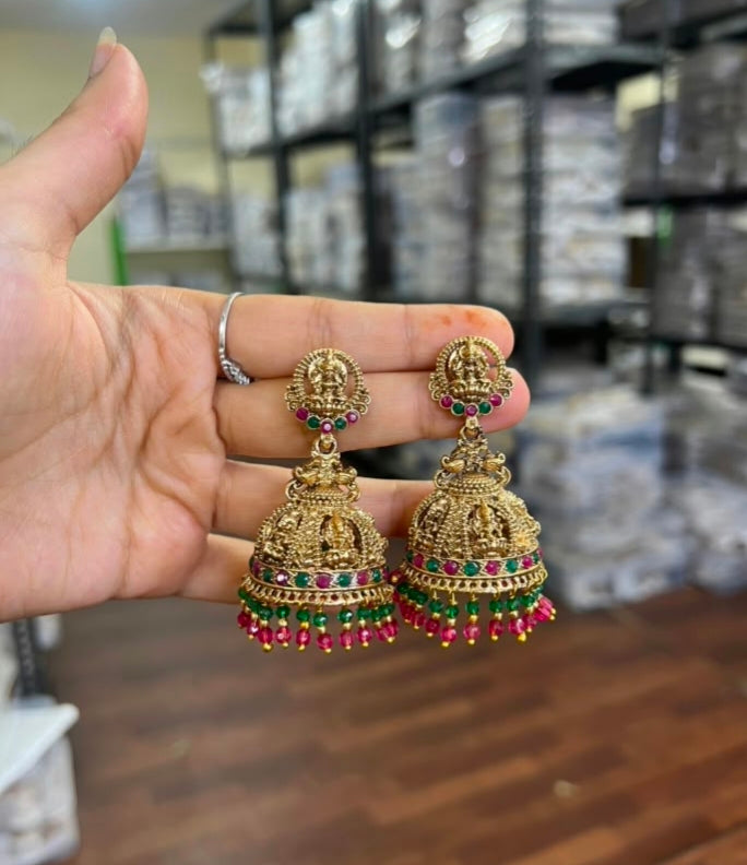 BFS-jhumkis